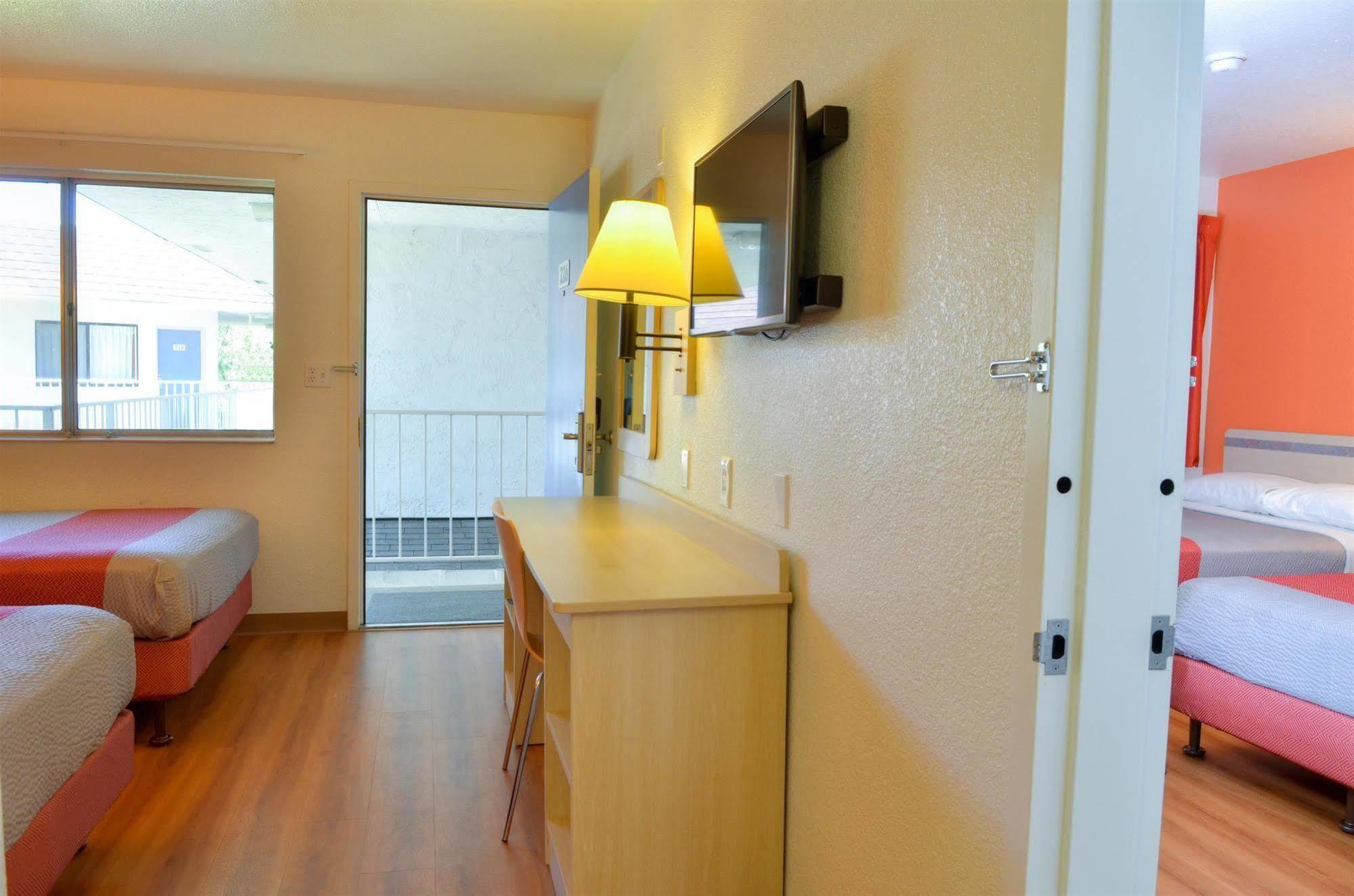 Motel 6-Santa Nella, Ca - Los Banos - Interstate 5 Exterior photo
